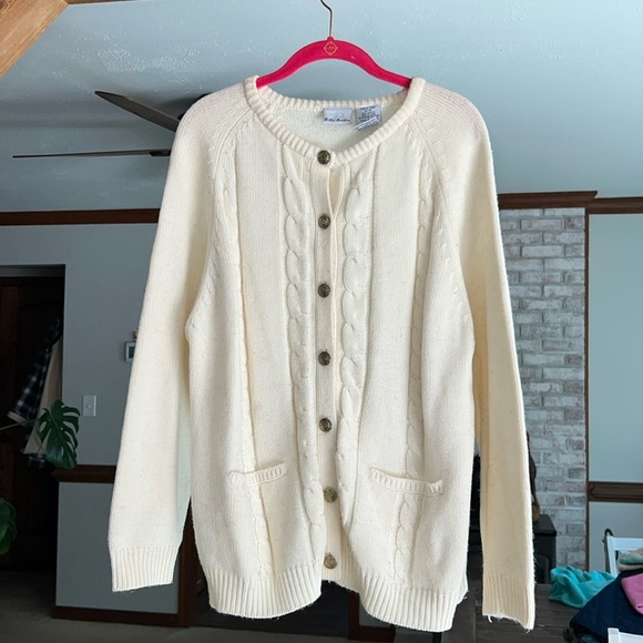 Vintage Bobbie Brooks Off White / Vanilla Heavyweight Cardigan Sweater - Picture 1 of 7